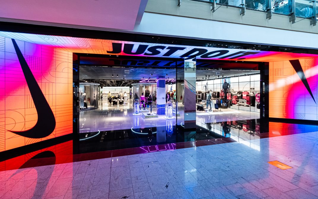 Festive Retail Power Plays: Turning Seasonal Peaks into Year-Round Loyalty